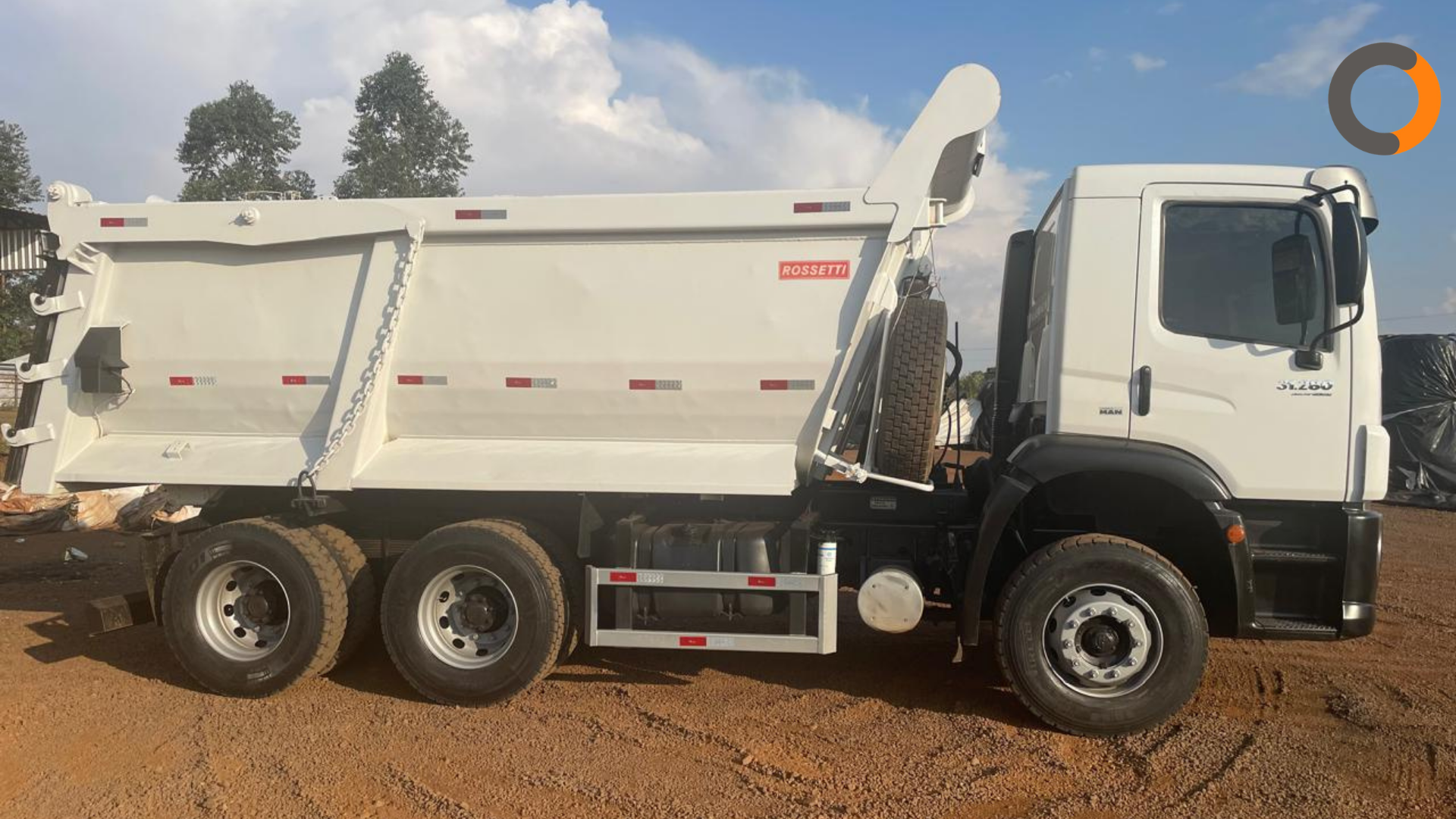 Caminhão Basculante - máquina pesada